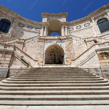 Central Moon Cagliari Vista Mare Экстерьер фото